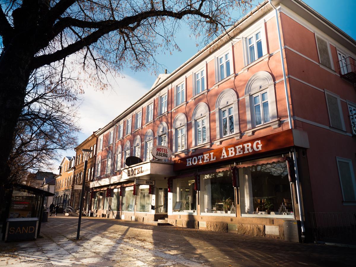Hotel Aberg Centralhotellet Tranas Exterior photo